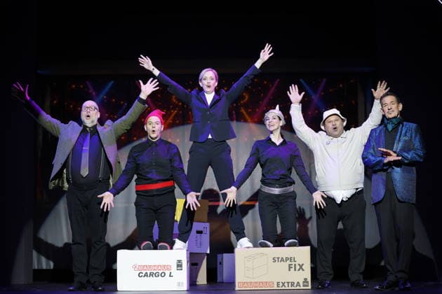 ; PUTSCH mit Judith Richter, Max Tidof, Martin Molitor, Manolo Palma, Oliver Seidel, Georgios Tsivanoglou, Marie Schröder, Kim Zarah Langner, am 02.09.2026 in Berlin, (Schlosspark Theater ), Deutschland