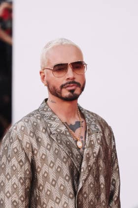 IPA88047948 - Venice, 83rd Venice International Film Festival - The red carpet at the opening ceremony and the presentation of the Golden Lion for Lifetime Achievement during the 83rd Venice International Film Festival at the Palazzo del Cinema. Pictured: J Balvin Copyright: xAlessandroxBremecx xx 88047948