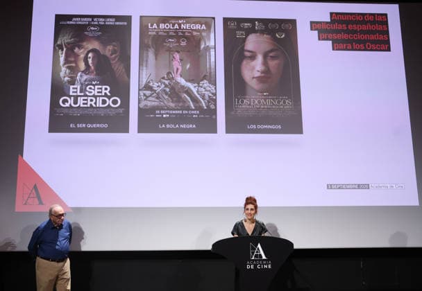 The Film Academy announces the Spanish films shortlisted for the Oscars. The president of the Film Academy, Fernando Méndez Leite, and actress Miriam Garlo during the announcement of the Spanish films shortlisted for the Oscars at the Film Academy on September 3, 2026, in Madrid, Spain. *El ser querido*, directed by Rodrigo Sorogoyen; *La bola negra*, directed by Javier Ambrossi and Javier Calvo; and *Los domingos*, directed by Alauda Ruiz de Azúa, are the films shortlisted by the members of the Spanish Film Academy to represent Spain at the 99th Academy Awards in the Best International Feature Film category. Academy members will select the final nominee on September 16. SEPTEMBER 3, 2026 Marta Ferná, Madrid, Spain Copyright: xMartaxFernandezx 7745986