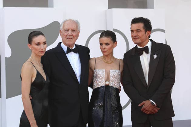 Europe, Italy, Lido di Venezia, September 3, 2026 - Red carpet of Bucking Fastard during the 83rd Venice International Film Festival Europe, Italy, Lido di Venezia, September 3, 2026: The director Werner Herzog, (L) Rooney Mara, (R) Kate Mara and Orlando Bloom attend the red carpet of Bucking Fastard during the 83rd Venice International Film Festival at Sala Grande on September 02, 2026 in Venice, Italy., Credit:Ottavia Da Re Agenzia Sintesi Avalon Italy, Venice Copyright: xOttaviaxDaxRex xAgenziaxSintesix xAvalonx 1130437292