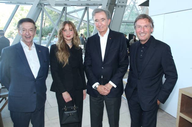 Exclusive: Jean Paul Claverie, Jennifer Lawrence, Bernard Arnault, and Pietro Beccari, CEO of Louis Vuitton, at the LVMH Prize 2026 at the Fondation Vuitton, Paris, September 4, 2026 Bertrand Rindoff Bestimage Exclusive: LVMH Prize 2026 at the Vuitton Foundation in Paris, France Paris, France Copyright: xBERTRANDxRINDOFFxPETROFFx xBESTIMAGExBERTRANDxRINDOFFxPETROFFx xBESTIMAGEx