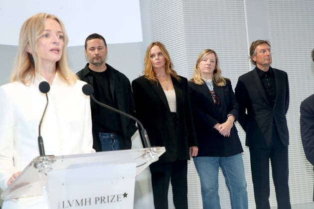 Delphine Arnault, Lazaro Hernandez, Stella McCartney, Sarah Burton, and Pietro Beccari, CEO of Louis Vuitton, at the 2026 LVMH Prize at the Vuitton Foundation, Paris, September 4, 2026 Bertrand Rindoff Bestimage LVMH Prize 2026 at the Vuitton Foundation in Paris, France Paris, France Copyright: xBERTRANDxRINDOFFxPETROFFx xBESTIMAGExBERTRANDxRINDOFFxPETROFFx xBESTIMAGEx