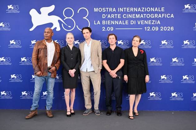 September 5, 2026, Venice, Rome, Italy: Bokeem Woodbine, Phoebe Bridgers, Robert Pattinson, Skyler Gisondo, and Merritt Wever during the photocall for the film Primetime, 83rd Venice International Film Festival, Venice, September 5, 2026 Venice Italy - ZUMAa289 20260905_zia_a289_047 Copyright: xMariaxLauraxAntonellix xAgfx