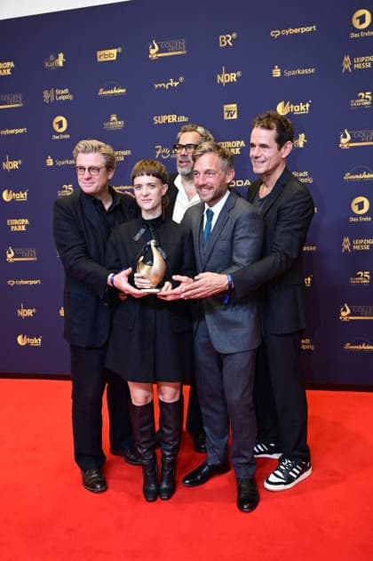 Hendrik Handloegten, Liv Lisa Fries, Achim von Borries, Volker Bruch und Tom Tykwer bei der 32. Verleihung der Goldenen Henne 2026 in der Leipziger Messe. Leipzig, 04.09.2026 Copyright: xMatthiasxWehnertx