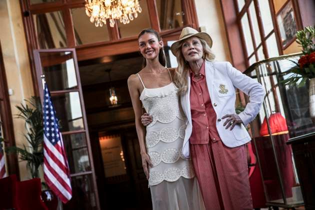 52nd Deauville American Film Festival PHOTOPQR OUEST FRANCE Charles BURY DEAUVILLE Sept. 8, 2026 52nd Deauville American Film Festival, Calvados, Normandy Photocall with Faye Dunaway, an American actress, and Nicola Peltz Beckham, an American actress, at the Hotel Le Royal in Deauville. Photo by Charles Bury, Ouest France. 52nd Deauville American Film Festival, Sept. 8, 2026, DEAUVILLE, France Copyright: xPHOTOPQR OUESTxFRANCE MAXPPPxCharlesxBURYx 20260908OFR8130 20260908OFR8130