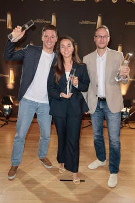 Eike Köhler, Kim Kristin Mauch und Björn Kurtenbach bei der Verleihung des Deutschen Fernsehpreises 2026 - Die Nacht der Kreativen in der Flora. Köln, 08.09.2026