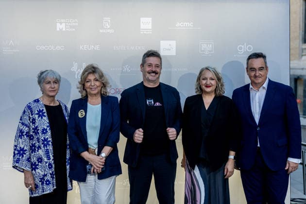 Dolores Promesas × Duyos Fashion Show in Madrid Mariano de Paco c, the Regional Minister of Culture, Tourism, and Sports for the Community of Madrid, attends the Dolores Promesas × Duyos fashion show at the National Archaeological Museum on September 9, 2026, in Madrid, Spain. This will mark the debut of Juan Duyos’s first collection as creative director of Dolores Promesas. The collection is titled Lola and is designed specifically for special occasions, celebrations, and the red carpet, reviving the most sophisticated spirit of the brand’s former Heaven line. SEPTEMBER 9, 2026 DUYOS DOLORES PROMESAS FASHION SHOW CLOTHING LOLA COLLECTION MODEL Madrid Madrid, Spain Copyright: xRicardoxRubiox 7761708