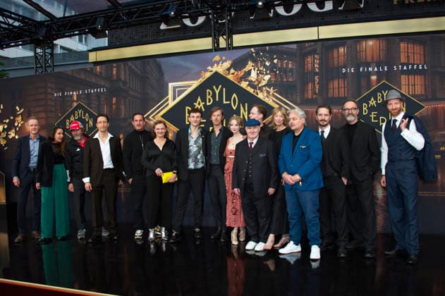 Holger Handtke, Gast, Thorsten Merten, Hendrik Heutmann, Sönke Möhring, Heike Hanold-Lynch, Nils Hohenhövel, Max Mauff, Lilli Fichtner, Udo Samel, Robert Besta, Jenny Schily, Rüdiger Klink, Michael Baral, Peter Jordan und Gast bei der Weltpremiere der 5. und finalen Staffel der TV-Serie Babylon Berlin im Zoo Palast. Berlin, 10.09.2026