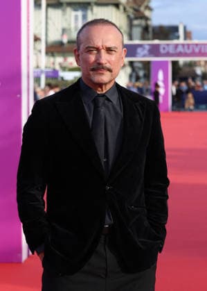 Vincent Perez on the red carpet at the 52nd Deauville American Film Festival on September 11, 2026. Photo by Denis Guignebourg, Bestimage. Deauville, France Copyright: xDenisxGuignebourgx xBestimagexDenisxGuignebourgx xBestimagex