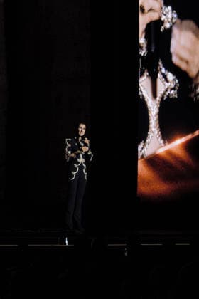 Exclusive: Quebec singer Céline Dion makes a triumphant return to the stage at the Plénitude Arena to kick off her Paris residency, a series of sixteen concerts scheduled through October 17, 2026. Ten additional dates are planned for May 2027. In front of an audience of approximately 30,000 people from all over the world, the 58-year-old artist performed her first full concert in six years, following a long hiatus due to her battle with stiff-person syndrome, a rare neurological disorder diagnosed in 2022. Visibly moved, Céline Dion paused her first song, On ne change pas, overcome with emotion, before launching into a show lasting more than two hours, featuring her greatest hits, including My Heart Will Go On, Pour que tu m’aimes enc Copyright: xAgencex xBestimagexAgencex xBestimagex