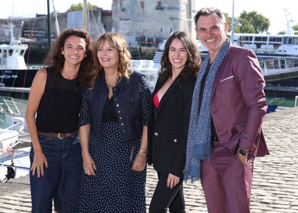 Cecilia Hornus, Jade Pradin, Jérôme Bertin, and Pauline Bression at the Plus Belle la Vie, Encore Plus Belle photocall during the 28th La Rochelle Fiction Festival, France, on September 18, 2026. Denis Guignebourg, Bestimage. Plus Belle la Vie, Encore Plus Belle photocall at the 28th La Rochelle Fiction Festival on September 18, 2026, in La Rochelle, France. La Rochelle, France Copyright: xDenisxGuignebourgx xBestimagexDenisxGuignebourgx xBestimagex