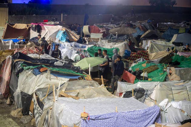 Rain Affects the Beach Settlements at El Trampolín in Ceuta; Migrants Spend the Night on the Beaches of El Trampolín and Benítez, September 28, 2026, in Ceuta, Spain. Around 3,000 migrants remain in makeshift settlements on Ceuta’s beaches following the mass influx recorded in late July. Continuous rains are flooding the ground and damaging the shacks built from reeds, plastic, cardboard, and sheets on El Trampolín Beach. SEPTEMBER 28, 2026, Ceuta, Spain Copyright: xMarcosxMorenox 7806875