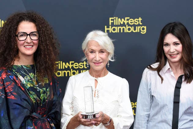Malika Rabahallah, Helen Mirren und Iris Berben bei der Premiere des Kinofilms Ein Talent fürs Morden A Talent for Murder und Douglas Sirk Award Verleihung auf dem 34. Filmfest Hamburg im Cinemaxx Dammtor. Hamburg, Deutschland, 29.09.2026