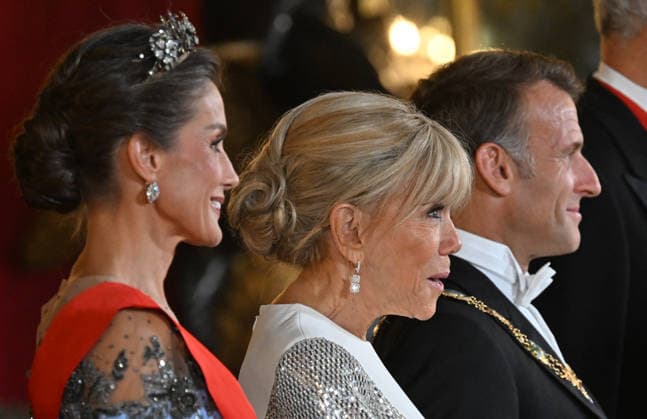 King Felipe VI of Spain, Queen Letizia of Spain, French President Emmanuel Macron, and his wife, First Lady Brigitte Macron, arrive at the gala dinner in honor of the French presidential couple at the Royal Palace in Madrid, Spain, on September 29, 2026. The French presidential couple is on a two-day official visit to Spain. Christian Liewig Bestimage King Felipe VI of Spain, Queen Letizia of Spain, French President Emmanuel Macron, and his wife, First Lady Brigitte Macron, arrive at the gala dinner in honor of the French presidential couple at the Royal Palace in Madrid, Spain, on September 29, 2026. The French presidential couple is on a two-day official visit to Spain. Madrid, Spain Copyright: xChristianxLiewigx xBestimagexChristianxLiewigx xBestimagex