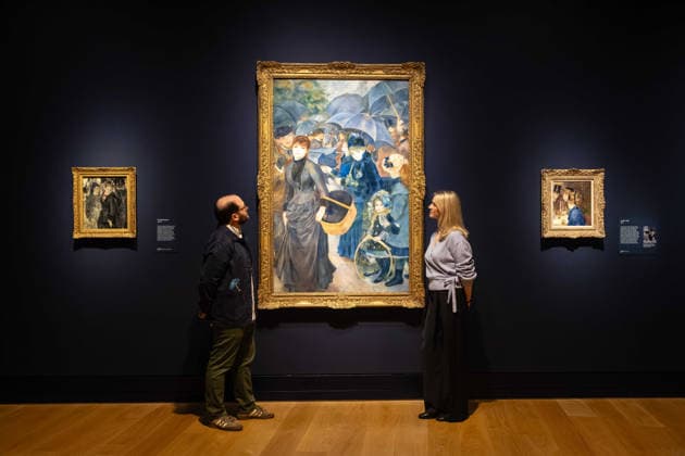 Renoir and Love at the National Gallery, London, UK 30 September 2026 Pierre-Auguste Renoir s The Umbrellas, about 1881 6, (centre) with Young Women, 1875 79 (left) and At the Cafà , 1877 (right) on display at the press preview of Renoir and Love at the National Gallery, London, UK, on 30 September 2026. The large-scale work, from the National Gallery s own collection and shown in partnership with the Hugh Lane Gallery, Dublin, is among the highlights of the most significant exhibition of Renoir s work in the UK for 20 years, on view from 3 October 2026 until 31 January 2027., Credit:PETE SPELLER Avalon Copyright: xPETExSPELLERx xAvalonx 1139422318