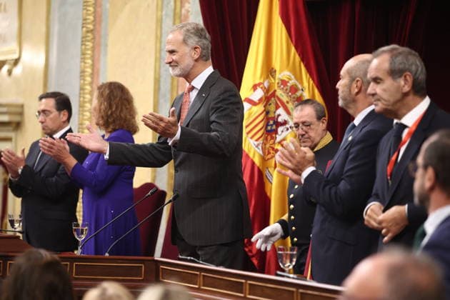 Opening of the 12th Ibero-American Parliamentary Forum at the Congress: José Manuel Albares, Minister of Foreign Affairs, the European Union, and Cooperation; Francina Armengol, President of the Congress; King Felipe VI; Pedro Rollán, President of the Senate; and the Ibero-American Secretary-General, Andrés Allamand, during the 12th Ibero-American Parliamentary Forum at the Congress of Deputies on October 1, 2026, in Madrid, Spain. The meeting brings together Ibero-American parliamentarians to address the challenges of AI, democracy, gender equality, and parliamentary diplomacy. OCTOBER 1, 2026, Madrid, Spain Copyright: xEduardoxParrax 7811795
