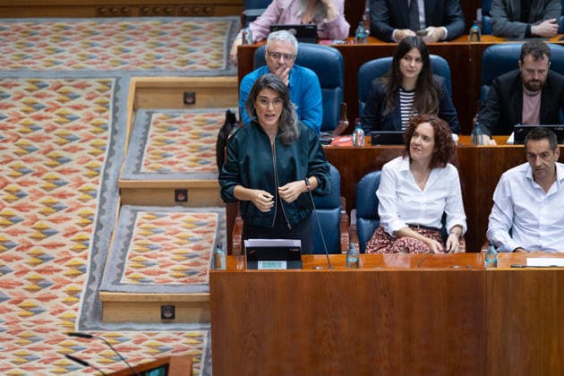 Housing Dominates This Thursday’s Plenary Session in the Assembly, Marked by Maricarmen, the protest camp, and the royal decrees. The spokesperson for Más Madrid in the Madrid Regional Assembly, Manuela Bergerot, during a plenary session at the Madrid Regional Assembly on October 1, 2026, in Madrid, Spain. Housing dominates this Thursday’s plenary session, October 1, at the Madrid Regional Assembly, marked by the eviction last week of 87-year-old Maricarmen, which has led to social unrest including a protest camp at Puerta del Sol—an event that has caused a new clash between the Government Delegation, City Hall, and the Regional Government, as well as the push for two royal decrees, the ratification of which Congress will vote on Friday, O Copyright: xJesusxHellinx 7811918