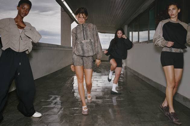 Zendaya unveils her latest collection with sportswear brand On, featuring a bold python print *MANDATORY BYLINE - MUST CREDIT: Courtesy of On Mega* Zendaya unveils her latest collection with sportswear brand On, featuring a bold python print., , It is the second collection the Dune star has co-created as part of her long-running partnership with Swiss brand On, and is showcased by Zendaya in an action movie-inspired campaign that sees her pose with a snake around her neck., , On says the collection - developed alongside Zendaya’s longtime collaborator Law Roach - brings together performance, style and everyday expression., , According to One the action movie-inspired campaign that includes a short film puts movement centre stage. , , Zend Copyright: xThexMegaxAgencyxCourtesyxofxOn Megax