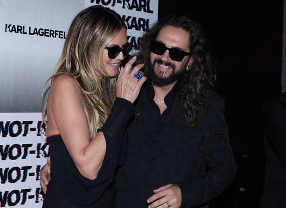 Heidi Klum and her husband Tom Kaulitz at the Karl Lagerfeld: From Paris with Love photocall at the Karl Lagerfeld Boutique in Paris on October 1, 2026. KARL LAGERFELD celebrates its Fall Winter 2026 campaign with Paris Hilton, Kit Butler, and NOT KARL, the newest addition to the House’s universe. For this private event in Saint-Germain-des-Prés, Paris Hilton will join NOT KARL to mark this new chapter—an immersive experience in the world of KARL LAGERFELD, blending fashion, creativity, and the House’s heritage Denis Guignebourg Bestimage The Karl Lagerfeld x Paris Hilton party during Paris RTW Spring Summer 2027 Fashion Week on October 1, 2026, in Paris, France Paris, France Copyright: xDenisxGuignebourgx xBestimagexDenisxGuignebourgx xBestimagex