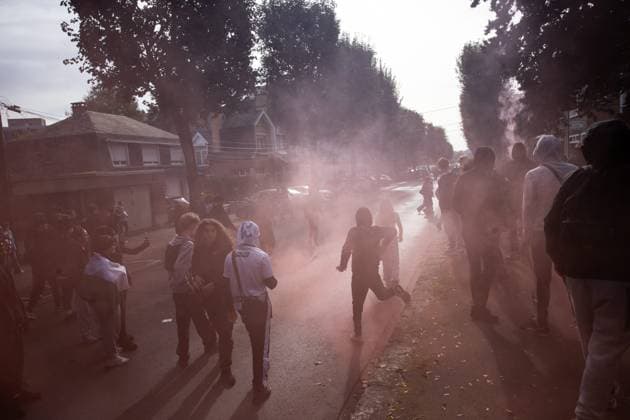 VALENCIENNES HIGH SCHOOL STUDENT PROTEST FRIDAY MORNING PHOTOPQR VOIX DU NORD PIERRE ROUANET 10 02 2026 VALENCIENNES, October 2, 2026 Third day of high school student protests in the Valenciennes area; this Friday morning, high schools were blocked, anger among high school students. The students gathered in downtown Valenciennes, between the École de l’Escaut and the École du Hainaut. There were scuffles, some slogans and signs, a few bottles and stones thrown, and acts of vandalism, along with police charges and clashes near the Vauban Polyclinic. PHOTO: PIERRE ROUANET, LA VOIX DU NORD. France: Fires have broken out at several schools in France as students protest by blocking educational institutions nationwide over school funding and lea Copyright: xPHOTOPQR VOIXxDUxNORD MAXPPPxPIERRExROUANETx 20261002VDN1159 20261002VDN1159