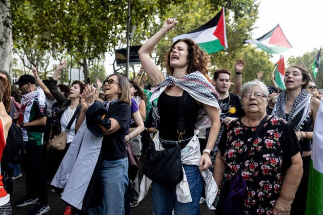 Rally in Support of Gaza, Madrid: Actress Lidia San José on October 4, 2026, in Madrid, Spain. The RESCOP platform (Solidarity Network Against the Occupation of Palestine), backed by labor organizations such as the General Confederation of Labor (CGT), has called for a nationwide demonstration in solidarity with Palestine, under the slogan The Genocide Continues, seeking to draw attention to the ongoing plight of the Palestinian people. OCTOBER 4, 2026 Ananda Manjó Madrid, Spain Copyright: xAnandaxManjonx 7819815