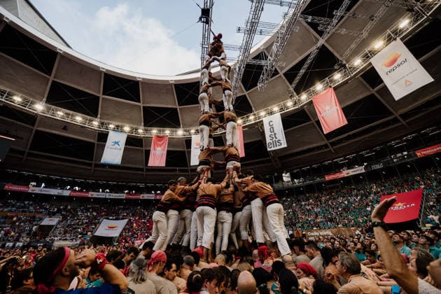 Final Day of the 30th Castells Competition in Tarragona Final Day of the 30th Castells Competition, at the CaixaBank Tàrraco Arena, on October 4, 2026, in Tarragona, Catalonia, Spain. The Castells Competition is a performance featuring human towers by the best colles (human tower groups) in Catalonia, held every two years, at the former bullring, the site where the first edition was held in 1932. OCTOBER 4, 2026 Tarragona Catalonia Tarragona Catalonia Spain Copyright: xLaiaxSolanellasx 7821097
