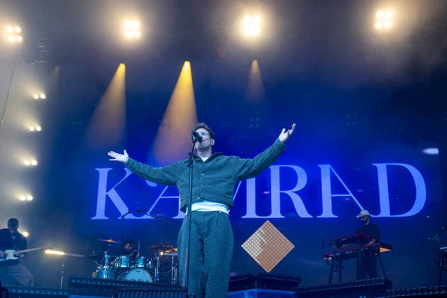 Feiern Tag der Deutschen Einheit in Bremen - Feierlichkeiten zum Tag der Deutschen Einheit 2026, Bremen, 04.10.2026 Bremen, Bürgerfest, Konzert Kamrad Bremen, Deutschland, 04.10.26: Feiern Tag der Dt. Einheit in Bremen im Marktplatz, Rathaus am 04.10.2026 in Bremen, Deutschland. (Foto von Axel Kaste), Konzert Kamrad Bremen Marktplatz, Rathaus Freie Hansestadt Bremen Deutschland