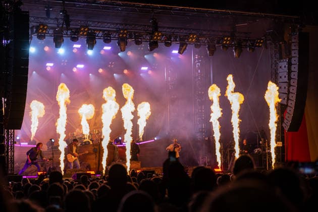 Feiern Tag der Deutschen Einheit in Bremen - Feierlichkeiten zum Tag der Deutschen Einheit 2026, Bremen, 04.10.2026 Bremen, Bürgerfest, Konzert Fersengold Bremen, Deutschland, 04.10.26: Feiern Tag der Dt. Einheit in Bremen im Marktplatz, Rathaus am 04.10.2026 in Bremen, Deutschland. (Foto von Axel Kaste), Konzert Bremen Marktplatz, Rathaus Freie Hansestadt Bremen Deutschland