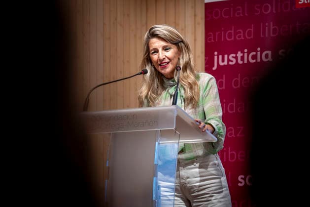 Yolanda Díaz Speaks at the Event Democracy and International Solidarity The Second Vice President of the Government and Minister of Labor and the Social Economy, Yolanda Díaz, spoke during the event Democracy and International Solidarity: The Past, a Driving Force for Building the Future, on October 6, 2026, in Madrid, Spain. The event was held to mark the 50th anniversary of the German Friedrich Ebert Foundation (Friedrich Ebert Stiftung) delegation, FES in Spain. OCTOBER 6, 2026. YOLANDA ECONOMY DEMOCRACY MINISTER LABOR ON FOOT Madrid, Spain Copyright: xA.xPÃ rezxMecax 7825151