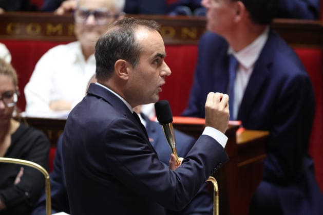 AssembleÌe Nationale - QAG du 6 octobre 2026 Sà bastien Lecornu Sà ance des Questions d Actualità s au Gouvernement à l AssembleÌe Nationale à Paris, le 6 octobre 2026. Current Affairs Question Period with the Government at the National Assembly in Paris, October 6, 2026. Copyright: xFabricexChasseryx