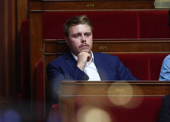 AssembleÌe Nationale - QAG du 6 octobre 2026 Louis Boyard Sà ance des Questions d Actualità s au Gouvernement à l AssembleÌe Nationale à Paris, le 6 octobre 2026. Current Affairs Question Period with the Government at the National Assembly in Paris, October 6, 2026. Copyright: xFabricexChasseryx