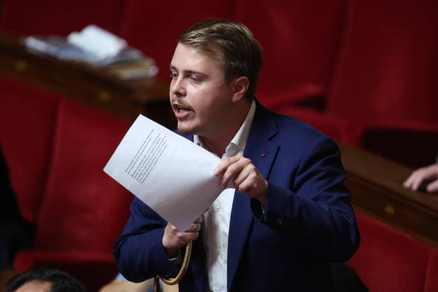 AssembleÌe Nationale - QAG du 6 octobre 2026 Louis Boyard Sà ance des Questions d Actualità s au Gouvernement à l AssembleÌe Nationale à Paris, le 6 octobre 2026. Current Affairs Question Period with the Government at the National Assembly in Paris, October 6, 2026. Copyright: xFabricexChasseryx