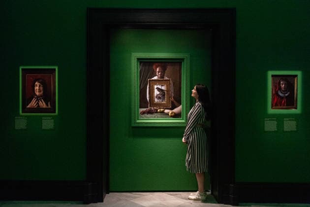 Tim Walker s Fairyland: Love and Legends Photo Call at National Portrait Gallery, London, UK - 7 October 2026 A staff member views (L-R) - Roz Kaveney, Headphones and Hen Feather , Olivette Cole-Wilson, and blackbird and Kate Charlesworth, Ruby Brooch all by Tim Walker as part of The National Portrait Gallery s Tim Walker s Fairyland: Love and Legends Exhibition which runs from 9th October 2026 - 7th February 2027 at National Portrait Gallery in London, England, UK on Wednesday 7 October, 2026., Credit:Justin Ng Avalon UK, England, London, National Portrait Gallery Copyright: xJustinxNgx xAvalonx 1141202417