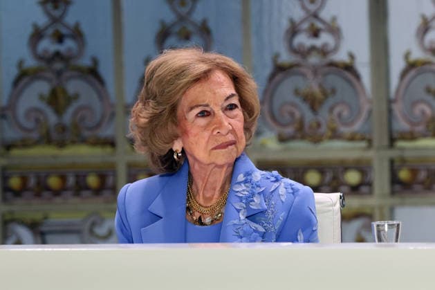 Queen Sofía Presides Over the 2026 Mapfre Foundation Social Awards Ceremony Queen Sofía during the 2026 Mapfre Foundation Social Awards ceremony at the Real Casino de Madrid on October 8, 2026, in Madrid, Spain. These awards recognize the commitment, generosity, and solidarity of individuals and institutions that have carried out outstanding initiatives for the benefit of society, to Teresa Perales, Ayúdame3D, AESLEME, and Cortijo Guadiana. QUEEN INFANTA AWARDS CASINO MAPFRE FOUNDATION Raú Madrid Madrid, Spain Copyright: xRaulxTerrelx 7828134