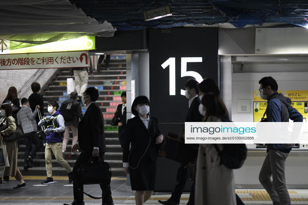 Commuters wearing face mask head to work early morning during a rush hour in Tokyo amid concerns of the COVID-19 coronavirus on Monday, April 27, 2020. Japanese Prime Minister Shinzo Abe declared a nationwide State of Emergency last week urging people to stay home to prevent the spreading of the coronavirus throughout the country. (Photo: Richard Atrero de Guzman AFLO) (125743314)