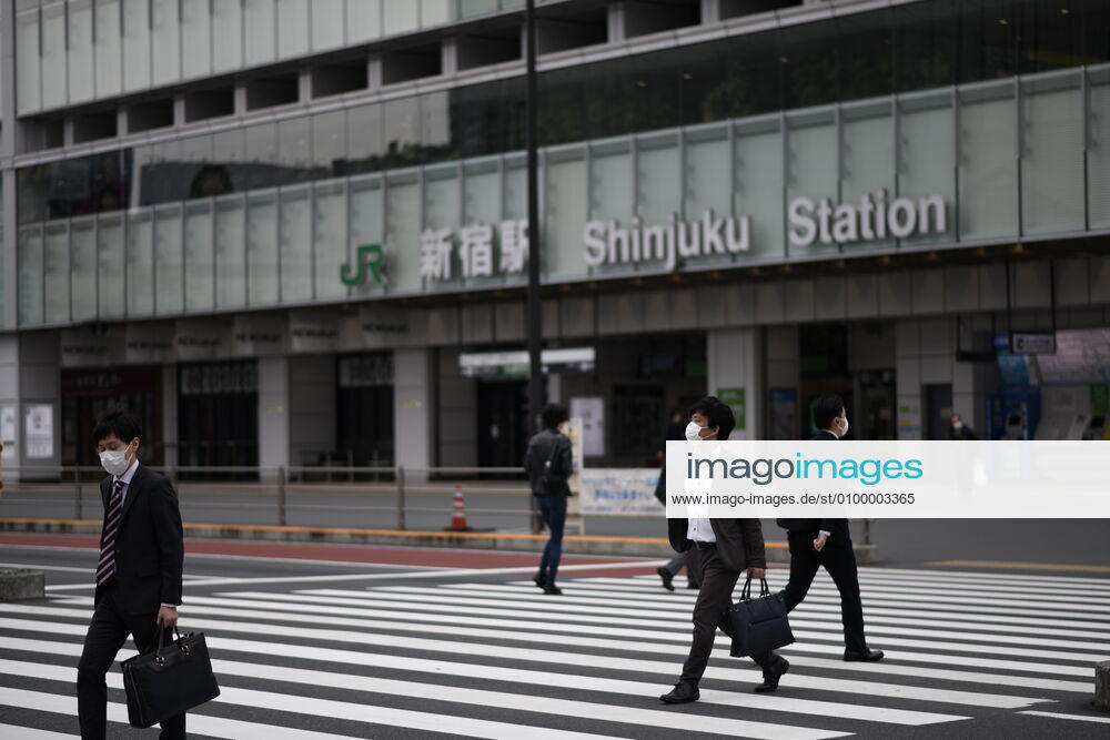 Commuters wearing face mask head to work early morning during a rush hour in Tokyo amid concerns of the COVID-19 coronavirus on Monday, April 27, 2020. Japanese Prime Minister Shinzo Abe declared a nationwide State of Emergency last week urging people to stay home to prevent the spreading of the coronavirus throughout the country. (Photo: Richard Atrero de Guzman AFLO) (125743387)