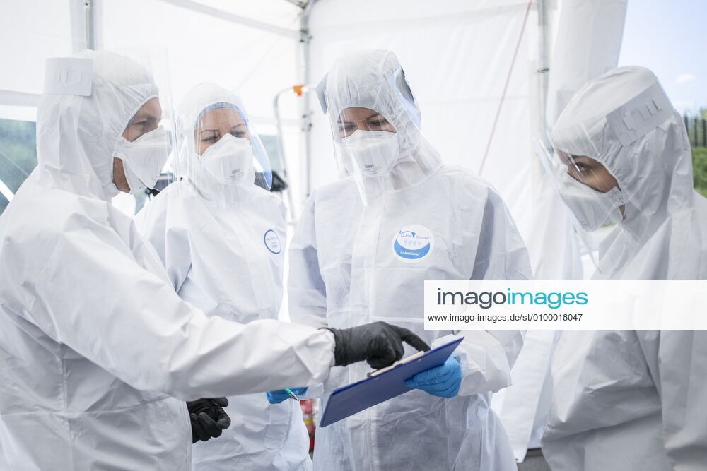 Drive & Go-Thru mobile tent for testing for the coronavirus at the Energa Arena in Gdansk Drive & Go-Thru mobile tent for testing for the coronavirus at the Energa Arena on April 27, 2020 in Gdansk, Poland EN_01426432_0076