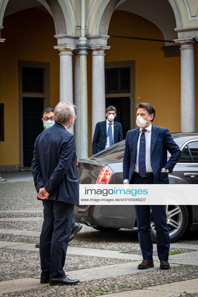 Milan - Visit of the Prime Minister Giuseppe Conte to the Prefecture of Milan. In the photo the prefect Renato Saccone (Marco Passaro Fotogramma, - 2020-04-27) p.s. la foto e utilizzabile nel rispetto del contesto in cui e stata scattata, e senza intento diffamatorio del decoro delle persone rappresentate