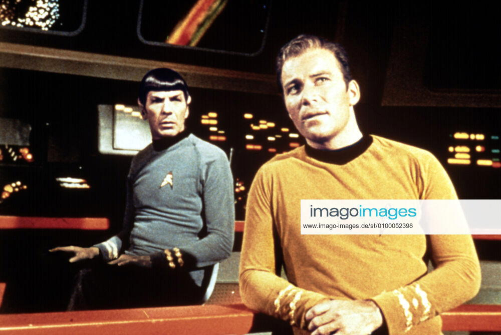 STAR TREK, Leonard Nimoy, William Shatner, 1966-1969 Paramount Courtesy Everett Collection !ACHTUNG AUFNAHMEDATUM GESCHÄTZT! PUBLICATIONXNOTxINxCANxCHNxFRAxITAxJPNxNORxPOLxRUSxESPxUKxUSA