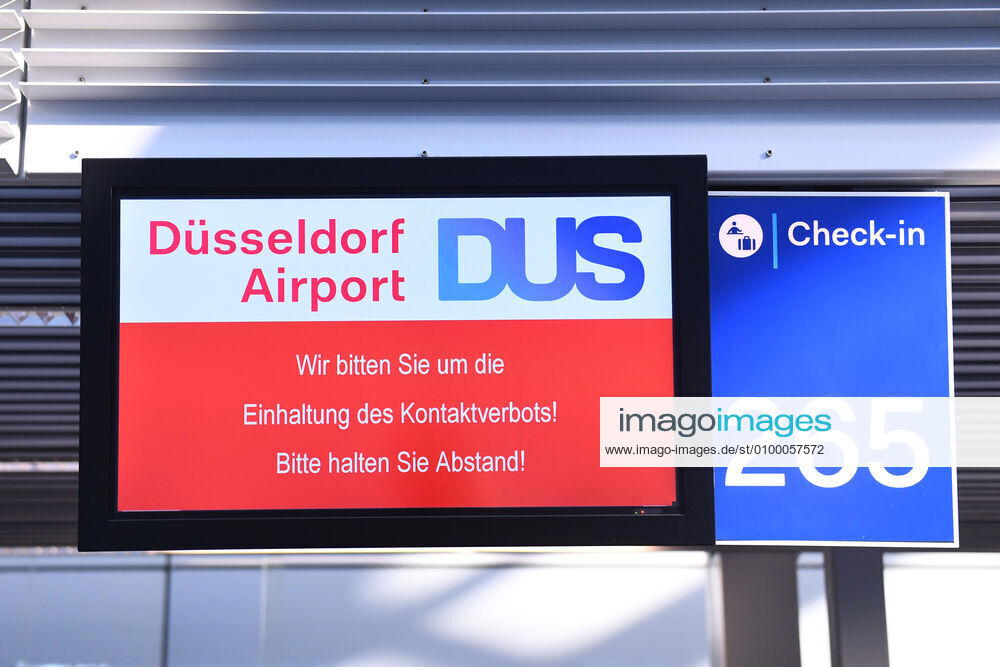 Coronavirus - Flughafen Düsseldorf 27.04.2020, Nordrhein-Westfalen, Düsseldorf: Anzeigetafel - Kontaktverbot
