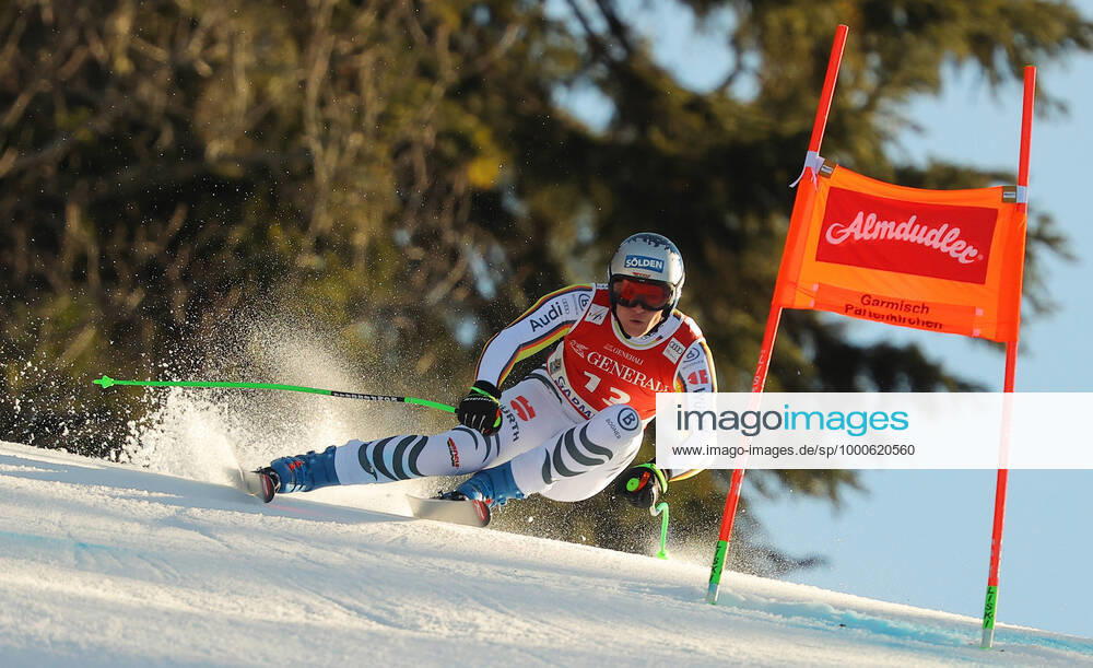 KW05 ALPINE SKIING - FIS WC Garmisch-Partenkirchen GARMISCH-PARTENKIRCHEN,GERMANY,04.FEB.21 - ALPINE SKIING - FIS World Cup, downhill training, men. Image shows Thomas Dressen (GER). GEPAxpictures xThomasxBachun