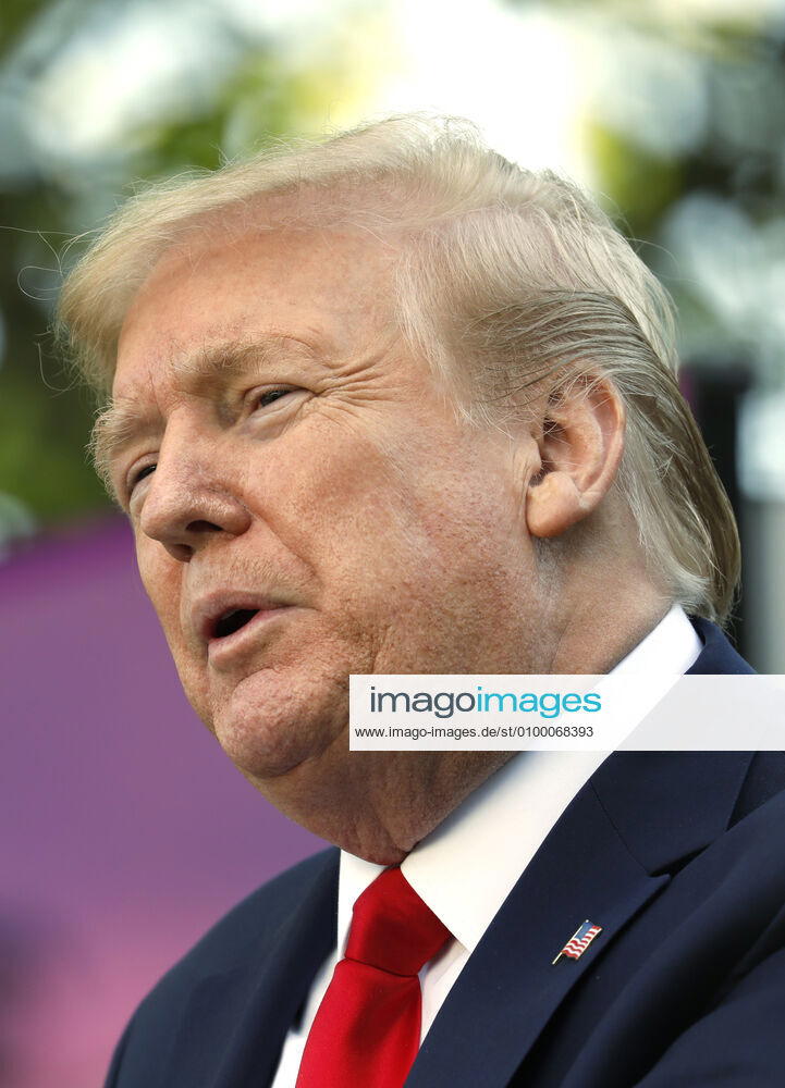 United States President Donald J. Trump speaks at a news conference in the Rose Garden at the White House in Washington on April 27, 2020. .Credit: Pool via CNP Washington USA - ZUMAs152 20200427_zaa_s152_067