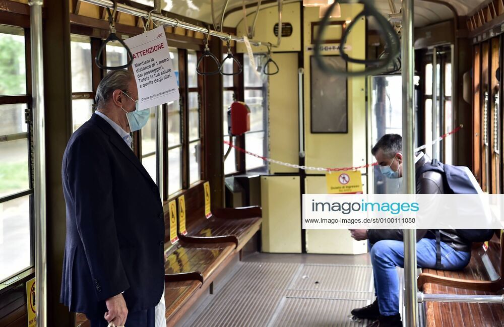 Milan, Coronavirus new signage for phase 2, respecting the sea distances inside the trams that in the stops, Advertising on Trams, public transport Atm (Duilio Piaggesi Fotogramma, Milan - 2020-04-28) p.s. la foto e utilizzabile nel rispetto del contesto in cui e stata scattata, e senza intento diffamatorio del decoro delle persone rappresentate