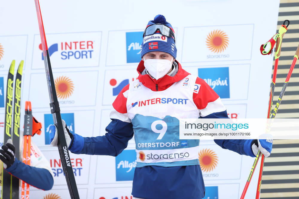 NORDIC SKIING - FIS Nordic World Ski Championships Oberstdorf 2021 OBERSTDORF,GERMANY,07.MAR.21 - NORDIC SKIING, CROSS COUNTRY SKIING - FIS Nordic World Ski Championships, 50km classic, men, award ceremony. Image shows Simen Hegstad Krueger (NOR). GEPAxpictures xChristianxWalgram