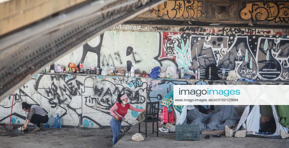 28 April 2020 (Malaga) homeless and homeless people are living and settling under bridges due to the Coronavirus crisis in Malaga in extreme poverty - ZUMAc161 20200428_zap_c161_059