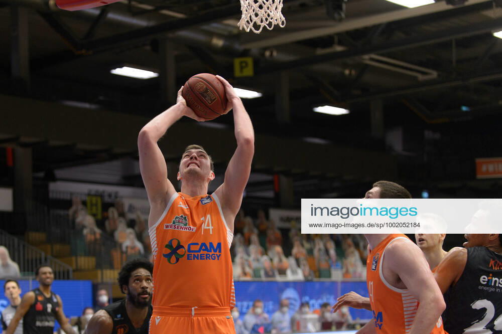 Philipp HERKENHOFF (14 Rasta Vechta) ; Rasta Vechta vs Niners Chemnitz, Basketball, easyCredit BBL Bundesliga, 10.04.2021, 27. Spieltag, Saison 2020 2021 ;