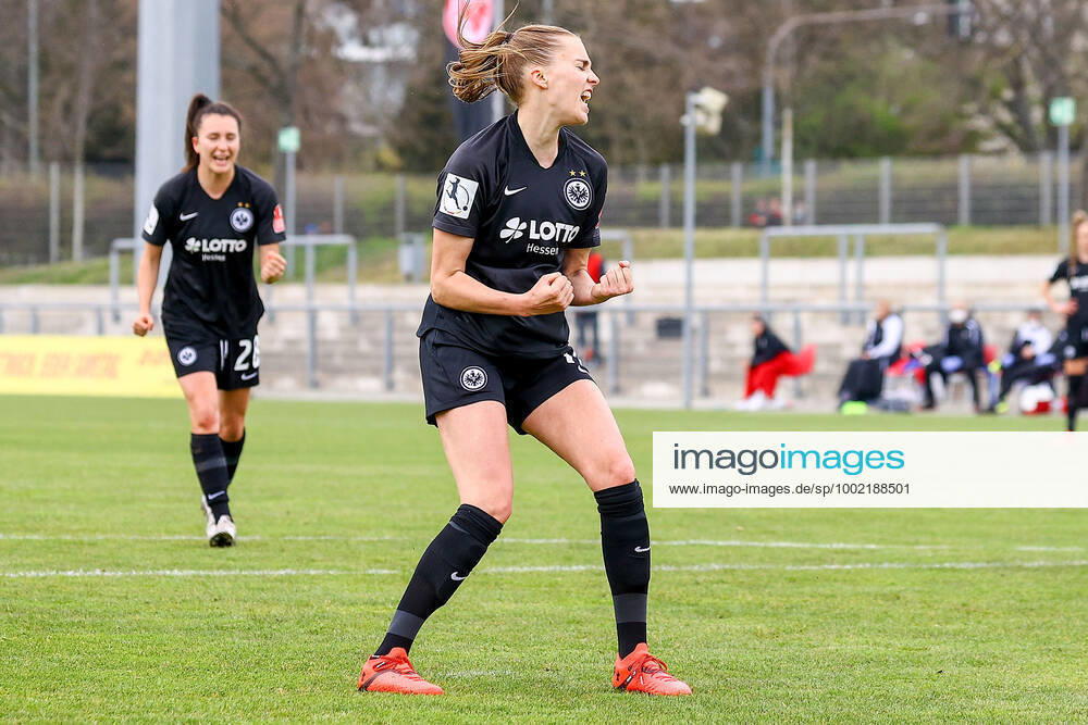 FLYERALARM Frauen-Bundesliga Eintracht Frankfurt - SC Sand v.l., Torjubel, Goal celebration, celebrate the goal Laura Freigang (Eintracht Frankfurt) Foto: Joaquim Ferreira