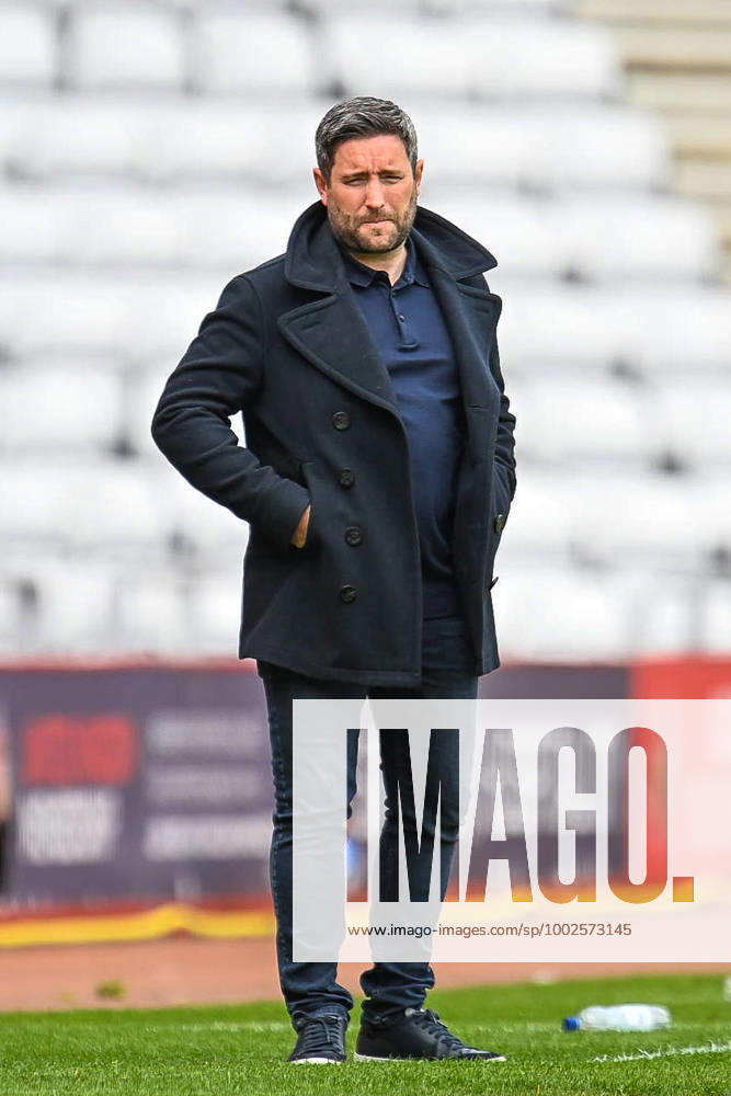 Sunderland v Northampton Town EFL Sky Bet League 1 09 05 2021. Sunderland AFC head coach Lee Johnson during the EFL Sky Bet League 1 match between Sunderland AFC and Northampton Town at the Stadium Of Light, Sunderland, England on 9 May 2021. Editorial use only DataCo restrictions apply See www.football-dataco.com ,