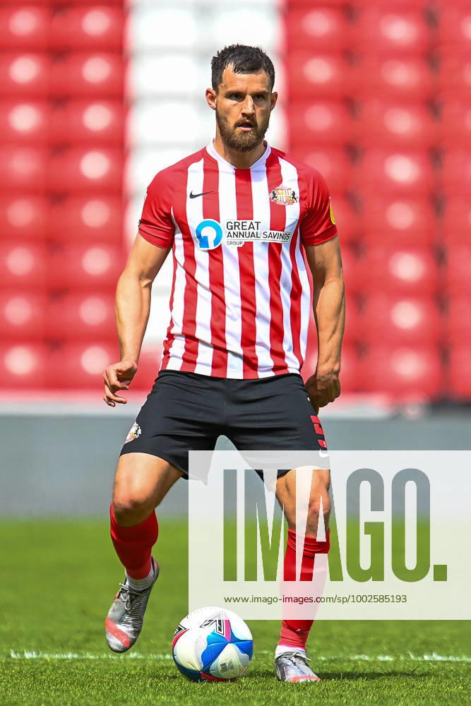 Sunderland v Northampton Town EFL Sky Bet League 1 09 05 2021. Bailey Wright ( 5) of Sunderland AFC during the EFL Sky Bet League 1 match between Sunderland AFC and Northampton Town at the Stadium Of Light, Sunderland, England on 9 May 2021. Editorial use only DataCo restrictions apply See www.football-dataco.com ,