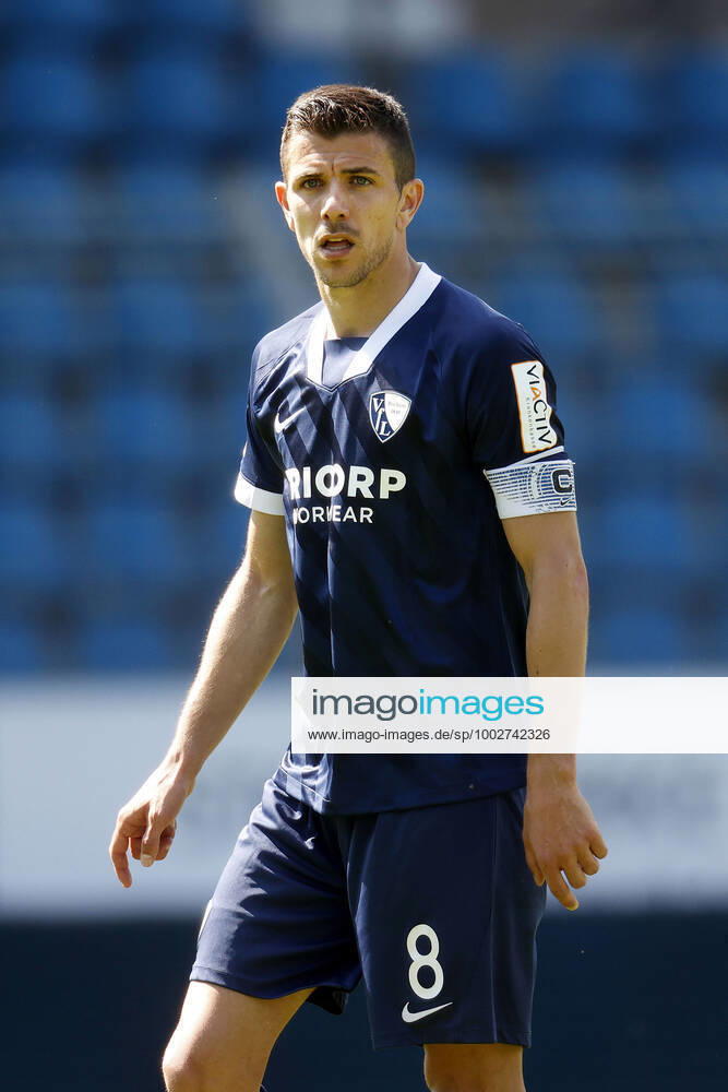 09. 05. 2021, Fussball Saison 2020 21 2. Bundesliga, 32. Spieltag, VFL Bochum : Jahn Regensburg 5-1 Anthony LOSILLA (VFL)